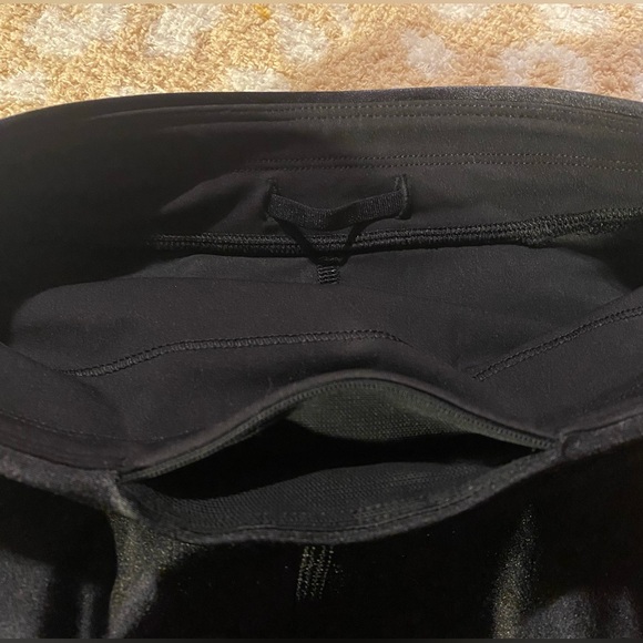 NWT Lululemon Satin Shine High-Rise Tight 25"
Black - Picture 5 of 8